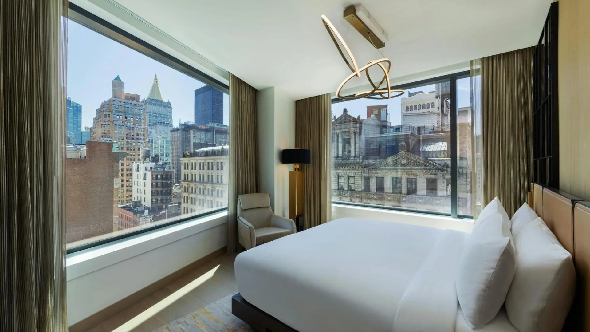 The Ritz-Carlton New York, Nomad Hotel